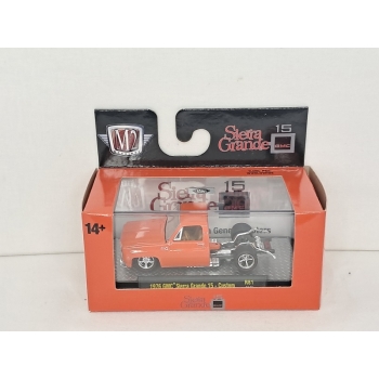 M2 Machines 1:64 GMC Sierra Grande 15 Custom 1976 orange